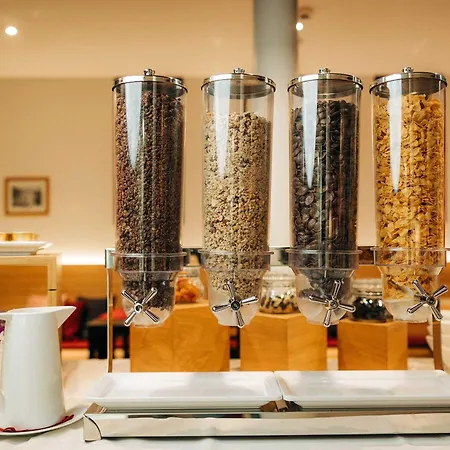 酒店 克奥内图恩酒店 4*